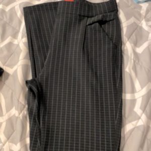 Butterfly Skinny Dress Pant